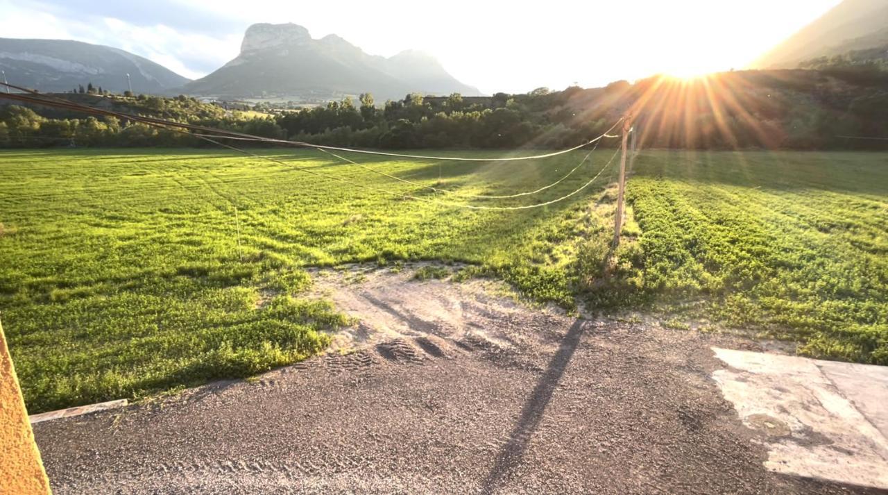 Apartaments Parapent Fly Escales Organya Eksteriør billede